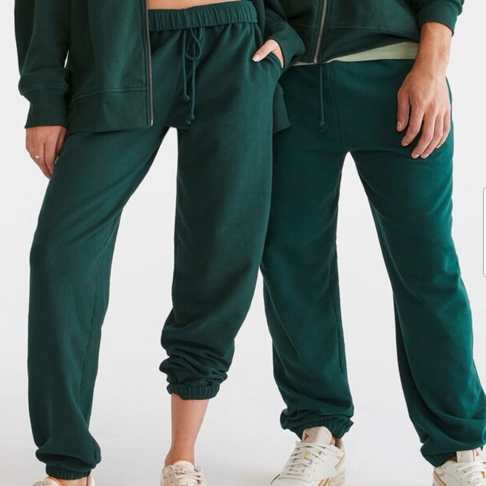 Aeropostale Essentials Slouchy Jogger